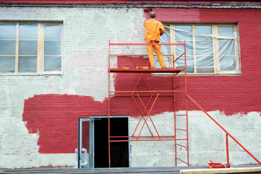 مزایا و معایب رنگ اکلریک برای نقاشی نمای ساختمان